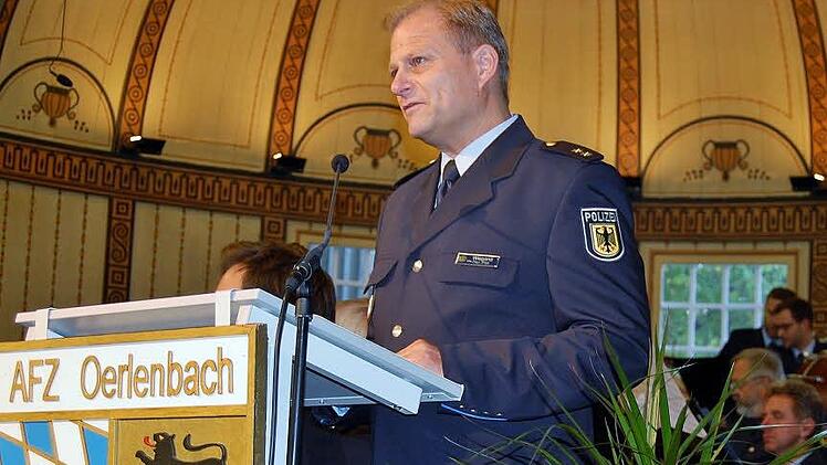 Polizeioberrat Ralf Wiegand ist seit Januar 2016 Leiter des Aus- und Fortbildungszentrums der Bundespolizei in Oerlenbach. Foto: Sigismund von Dobschütz