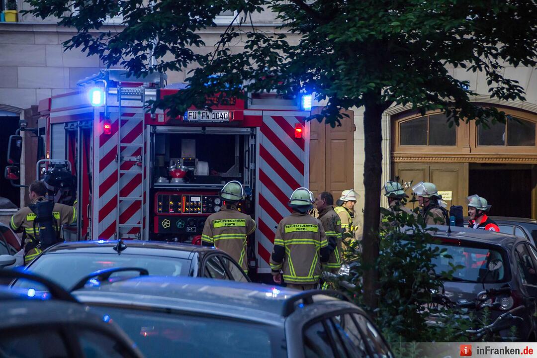 Brand in Fürth mit acht Verletzten
