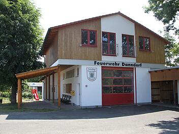 Das Feuerwehrhaus in Danndorf ist Wahllokal für die Bewohner des Dorfes und die Nachbarn aus Schimmendorf. Foto: Alexander Hartmann