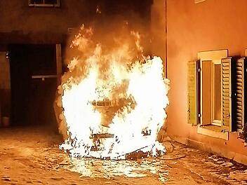 Das E-Auto war nicht mehr zu retten.