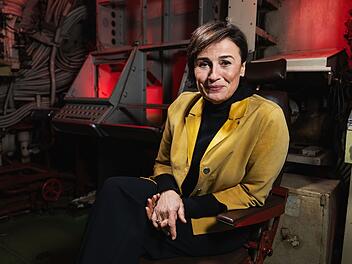 Sandra Maischberger spricht bei "K&auml;pt'ns Dinner" auch &uuml;ber ihren Kleiderschrank.