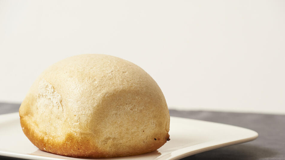 Dampfnudeln mit Weinsoße Dampfnudeln mit Weinsoße