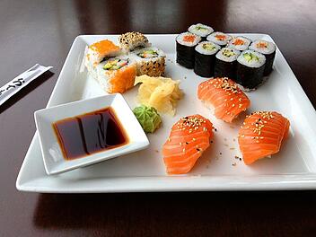 Sushi schmeckt frisch meist am besten.