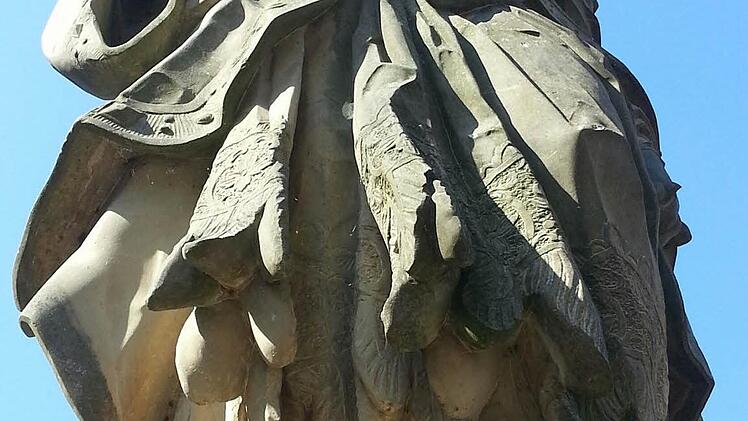 Die Unterröcke der Kaiserin. Diese Ansicht von der Unteren Brücke gibt nicht nur im Urlaubsfotoalbum was her. Foto: Sabine Christofzik