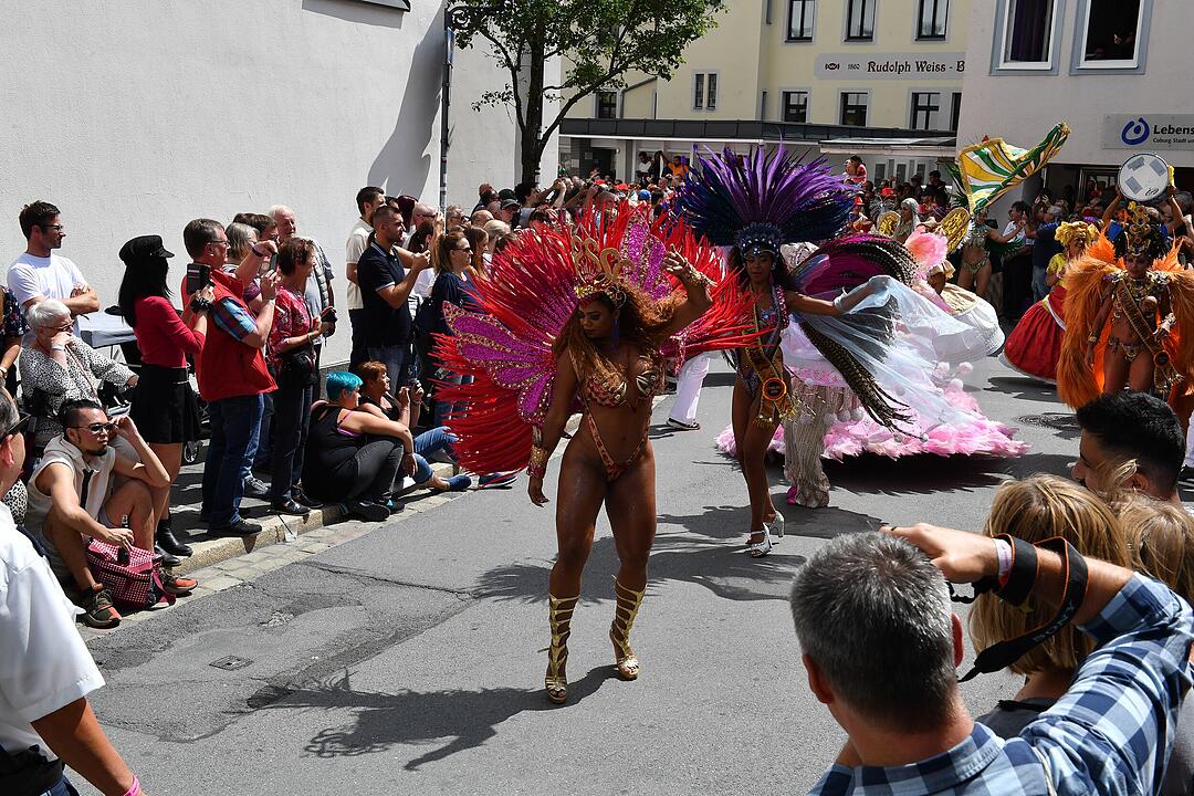 Umzug beim Samba-Festival in Coburg