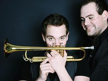 Julian und Roman Wasserfuhr sind Geschwister und machen schon seit Jahren gemeinsam Musik. Am 6- Juli treten sie gemeinsam bei der Jazz-Nacht in Kronach auf.  Foto: privat