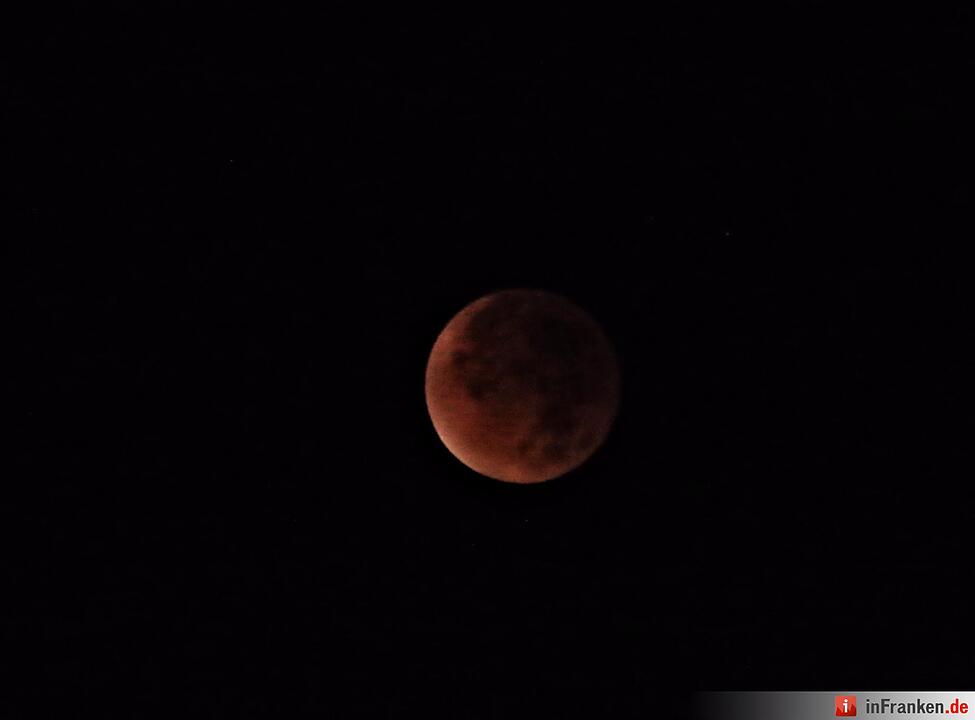 Blutmond über Franken