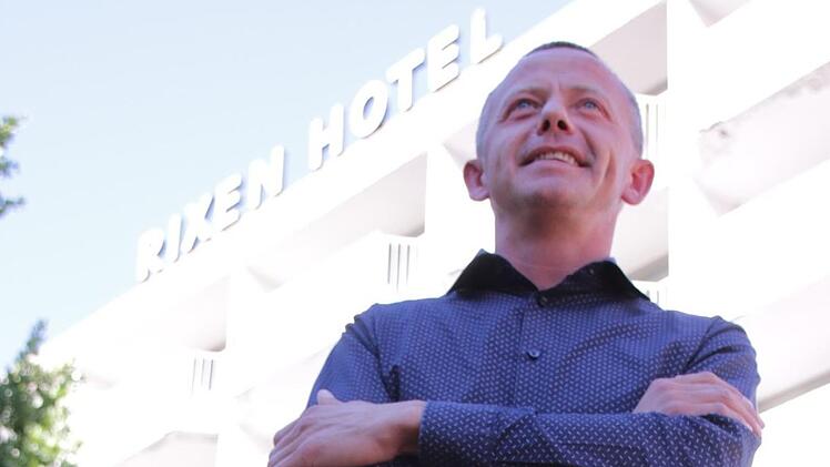 Waldemar Michaelis will das Rixen als  Übernachtungshotel wieder an den Markt bringen. Benedikt Borst
