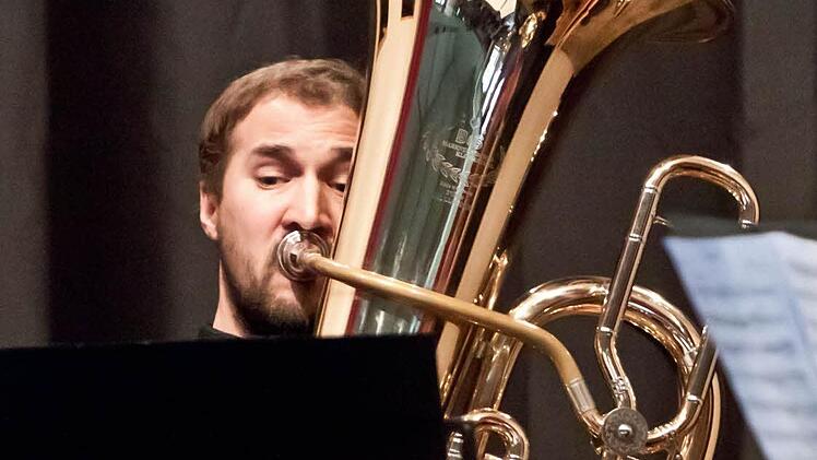 Johannes Freyer (Tuba)Foto: Jochen Berger