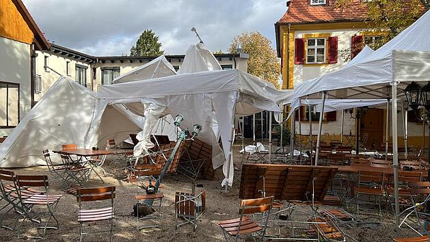 Bamberg: Zerstörung des Biergartens nach Sturm ist enorm