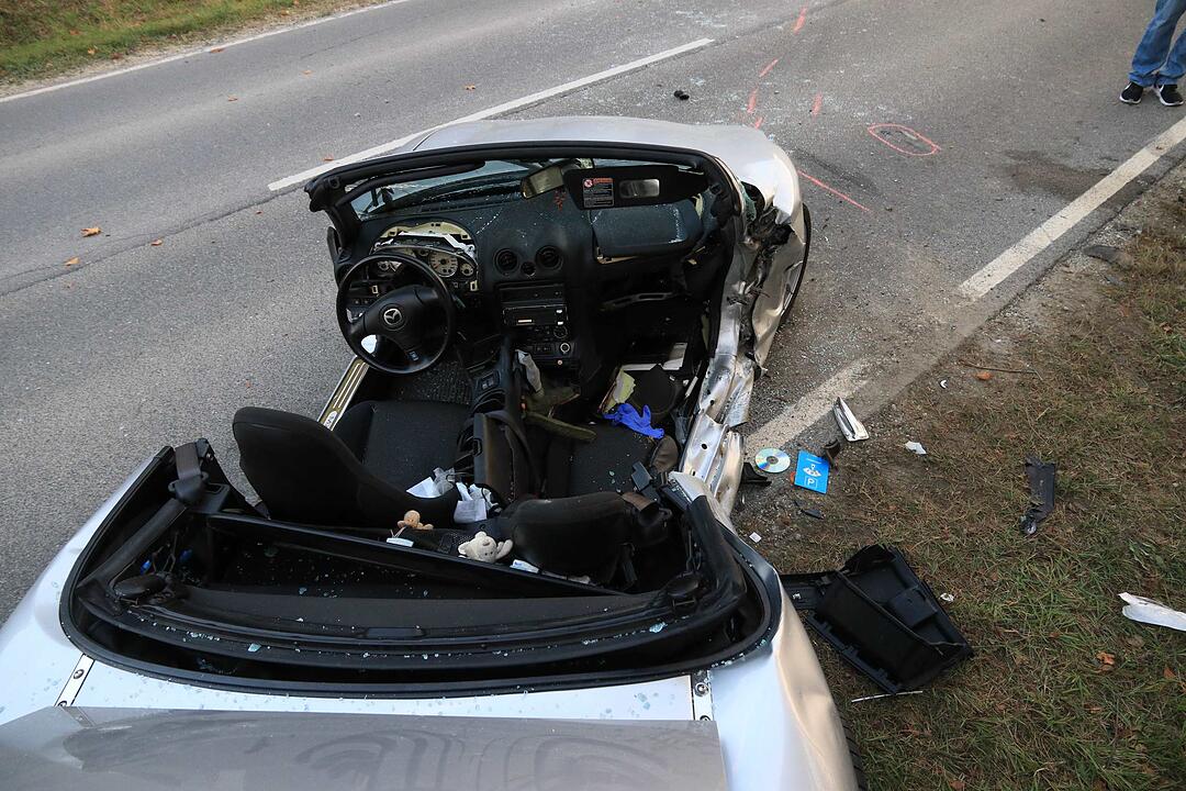 Kollision im Kreis Lichtenfels: Beifahrerin schwebt in Lebensgefahr