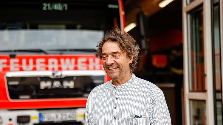 "Unendlich dankbar": Mann bei Unfall lebensgefährlich verletzt - Feuerwehr rettete sein Leben