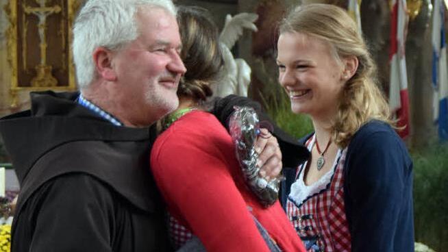 Viele Gläubige nahmen Abschied von Pater Christoph Kreitmeir. Foto: Andreas Welz