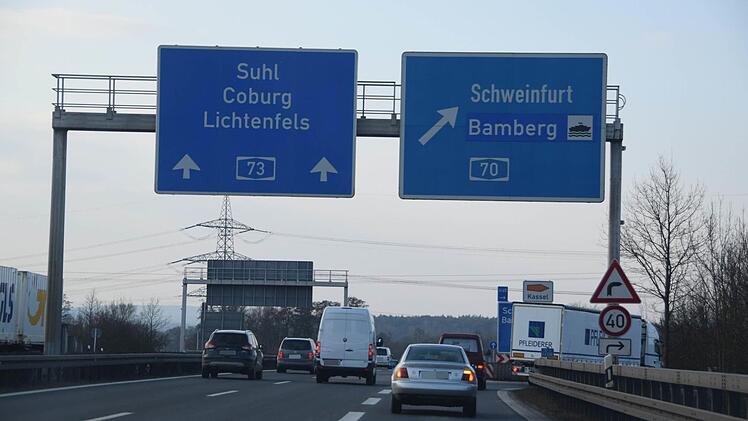 Am Kreuz Bamberg sind laut Verkehrspolizei die Kapazitätsgrenzen langsam erreicht. Foto: Ronald Rinklef