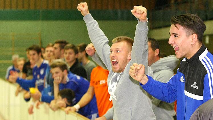 ATS-Neuzugang Patrick Werther (vom ASV Hollfeld) gibt ein starkes Debüt beim Rundschau-Cup - nicht nur wegen seiner drei Tore.