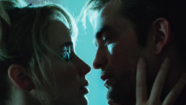 Nach der Geburt ihres Sohnes nimmt die Beziehung von Grace (Jennifer Lawrence) und Jackson (Robert Pattinson) destruktive Z&uuml;ge an.