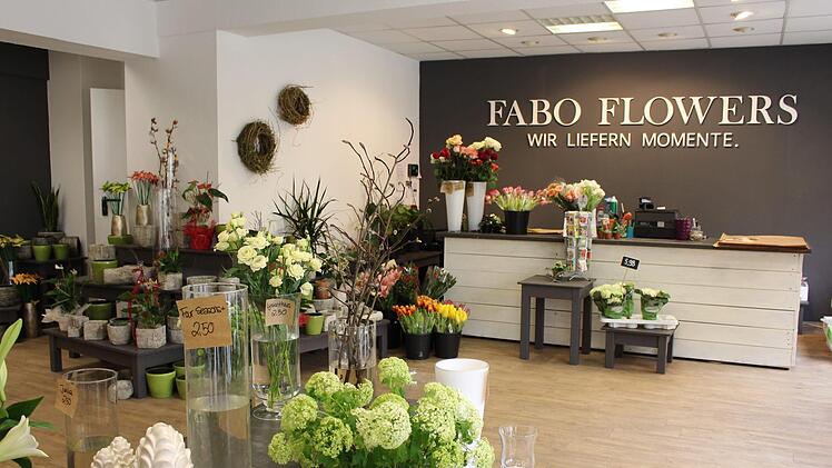 Seit November 2018 befindet sich eine Filiale des hessischen Blumenhändlers Fabo Flowers in der Ludwigstraße 35. Foto: Julia Raab