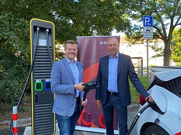 Nürnberg-Zerzabelshof: Neue Schnelllademöglichkeit mit Öko-Strom für E-Fahrzeuge