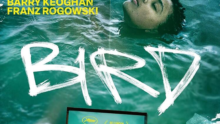 Mit "Bird" erzählt Andrea Arnold wieder einmal eine berührende Coming-of-Age-Geschichte.
