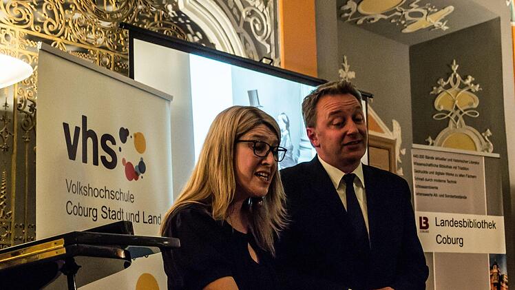 Albert und Victoria  standen im Mittelpunkt eines Abends, den die Musikwissenschaftlerin Angelika Tasler, Judith Kuhn und Martin Trepl gestalteten.