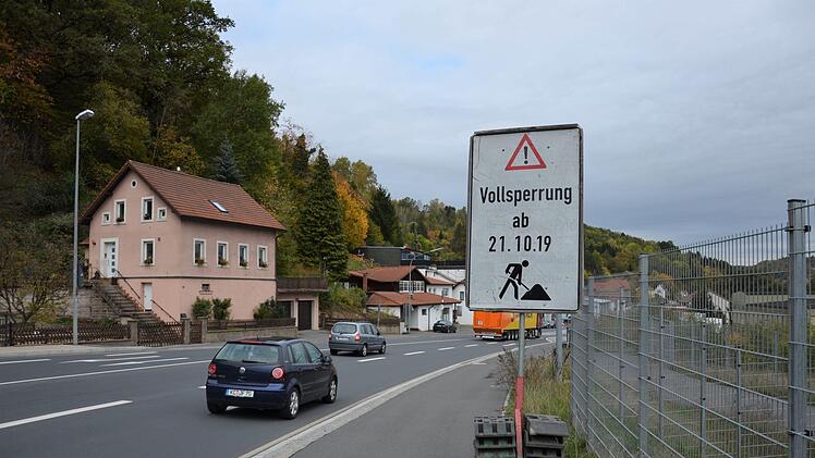 Die Bundesstraße 85 zwischen Kronach und Gundelsdorf ist ab Montag voll gesperrt. Die Gewerbegebiete können aber trotzdem angefahren werden. Foto: Sandra Hackenberg