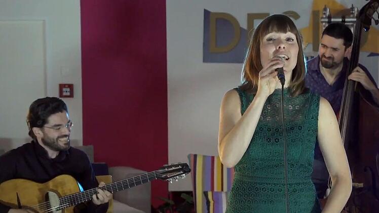 "Kultur blüht auf" lautete das Motto beim Gastspiel von Marion & Sobo-Band in der Coburger MarkthalleScreenshot