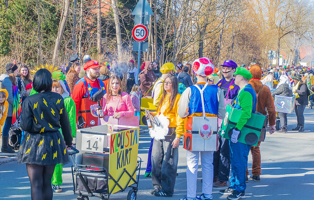 Die schönsten Fotos vom Allersberger Faschingszug 2025 gibt es hier! (Teil 1)