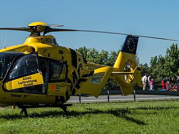 Ein 27-Jähriger Biker stürzte am Samstag auf der A 70 schwer und wurde mit dem Rettungshubschrauber ins Krankenhaus geflogen. Foto: Alexander Muck