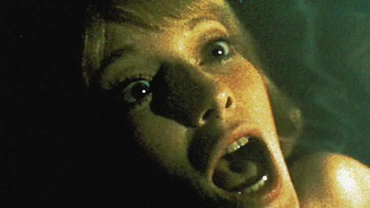 Rosemarie (Mia Farrow) ger&auml;t immer mehr in die F&auml;nge des B&ouml;sen.