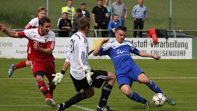 Lukas Werner kehrt vom VfL Frohnlach zu seinem Heimatverein TSG Niederfüllbach zurück. Nicht nur wegen dieser Personalie zählt die TSG zu den Topfavoriten in der Kreisliga. Fotos: CT-Archiv