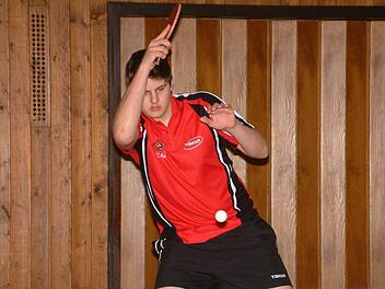 Fabian Murrmann vom TTC Au II blieb  in seinen beiden Einzeln in Nurn  unbezwungen und gab  noch nicht einmal einen Satz ab. Foto: Hans Franz