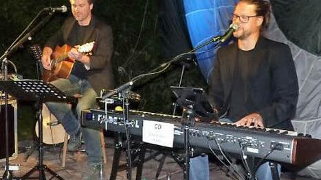 Goller & Götz sorgten für die musikalische Untermalung des gelungenen Sommerabends an der Skihütte.