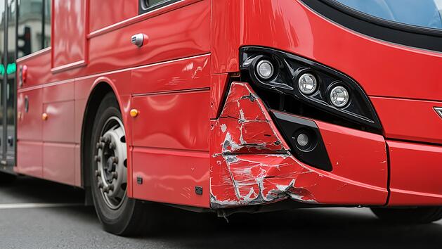 Busunfall, Bus, Linienbus, Unfall