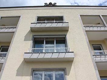 Die komplette Einrichtung des Kurhaushotels wird am 25. April vom Zentralfinanzamt Nürnberg versteigert.  Foto: Edgar Bartl