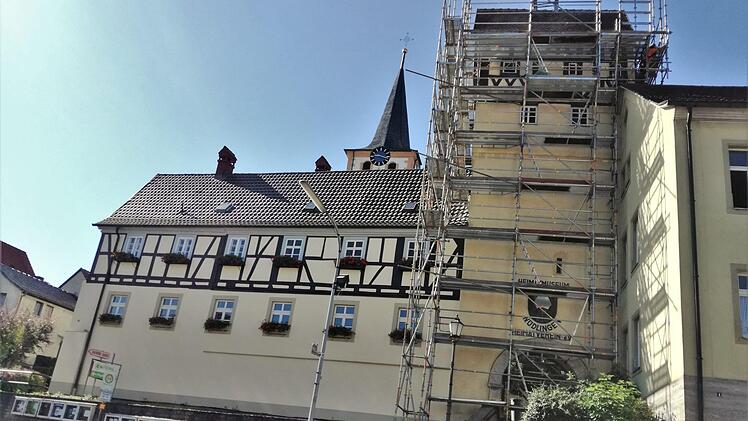 Im Torturm ist Platz für Sonderausstellungen des Heimatmuseums. Jetzt wird er restauriert.  Foto: Ellen Mützel
