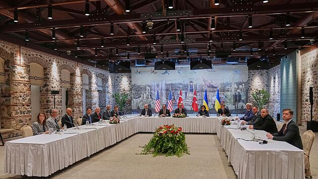 Ukraine-Krieg - Verhandlungen in Istanbul