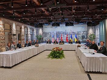Ukraine-Krieg - Verhandlungen in Istanbul