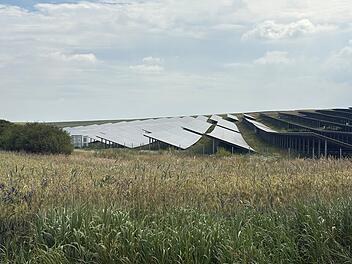 Schlag gegen Solarpark-Bande - Verd&auml;chtige im Kreis W&uuml;rzburg festgenommen