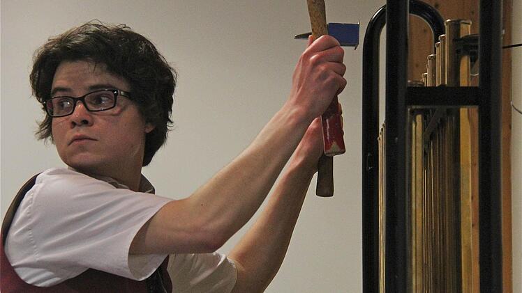 Schwere Glockenröhren kamen beim Schlagwerk zum Einsatz.