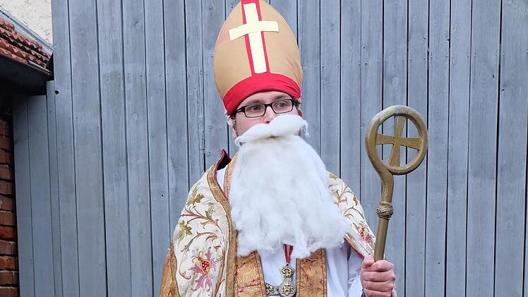 Impressionen von der Thundorfer Dorfweihnacht. Foto: Philipp Bauernschubert