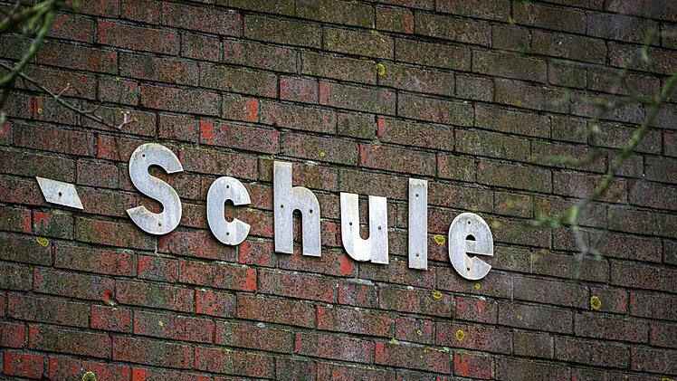 Kitzingen: Friedrich-Bernbeck-Schule ist sanierungsbed&uuml;rftig