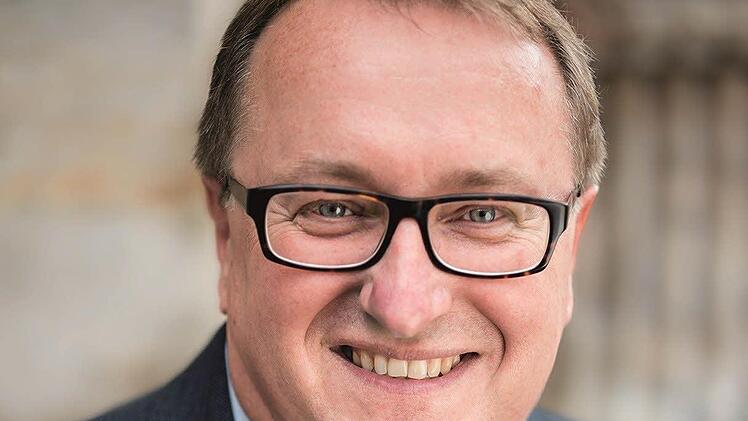 Manfred  Hümmer