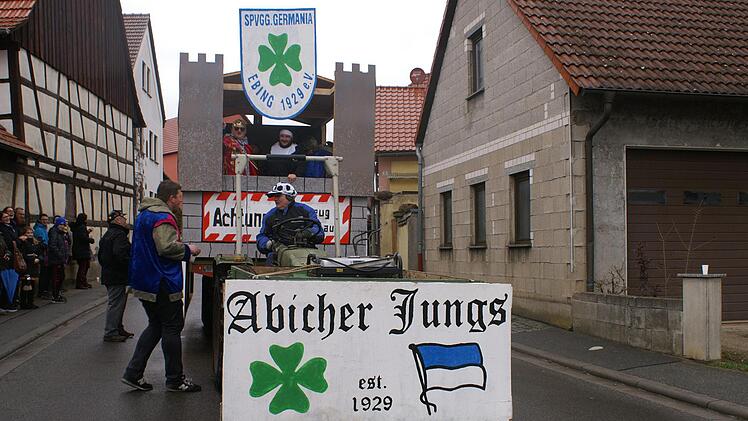 Beim Ebinger FaschingszugRenate Neubecker