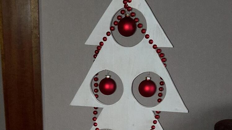 Heinz Höhn: "Weihnachtsbaum, der nicht nadelt  ..."