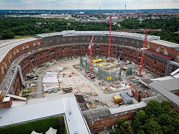 Bauarbeiten an der Kongresshalle in N&uuml;rnberg