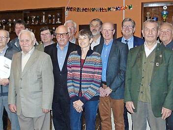 Die geehrten Mitglieder des TSV Neunkirchen  Foto: Petra Malbrich