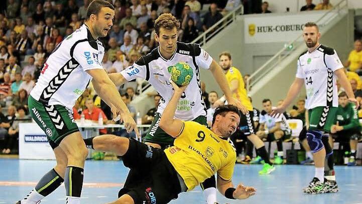 So sehr sich Dominik Kelm bisher auch ins Zeug legte, noch ist der Knoten beim zuverlässigen Kreisläufer des HSC 2000 Coburg in dieser Saison nicht geplatzt. Am Samstag will er gegen Stuttgart mit seinen Teamkollegen den ersten Heimsieg in der stärksten Liga der Welt einfahren.