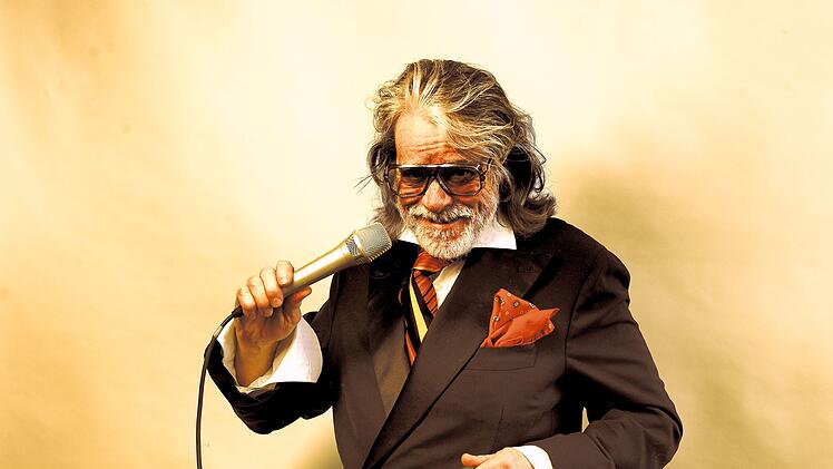 Ein Entertainer durch und durch: Zum 70. Geburtstag widmet sich Helge Schneider auf clowneske Weise seinem Leben und Werk.