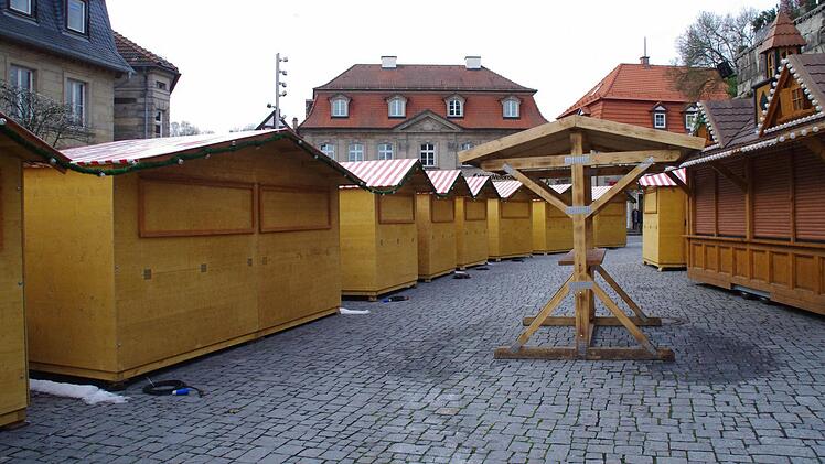 Aufbau der Kronacher Weihnacht 2015. Foto: Marco Meißner