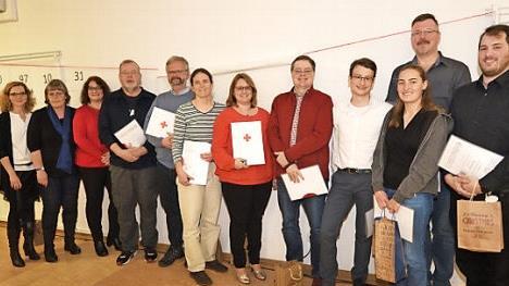 Von links: Regina Günther (stv. Bereitschaftsleiterin), Elke Hartmann (Kreisbereitschaftsleiterin), Renate Nachtmann (Bereitschaftsleiterin), Thomas Heideloff, Volker Nachtmann, Kirsten Fraedrich, Johanna Pertek (stv. Bereitschaftsleiterin), Andreas Tröster, Jonathan Schiller, Leonie Walter, Kai Bartholomeyczik und Max Bartunik Foto: privat